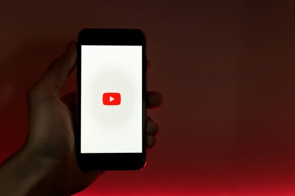 S'imposer sur youtube : surmontez les défis de la création